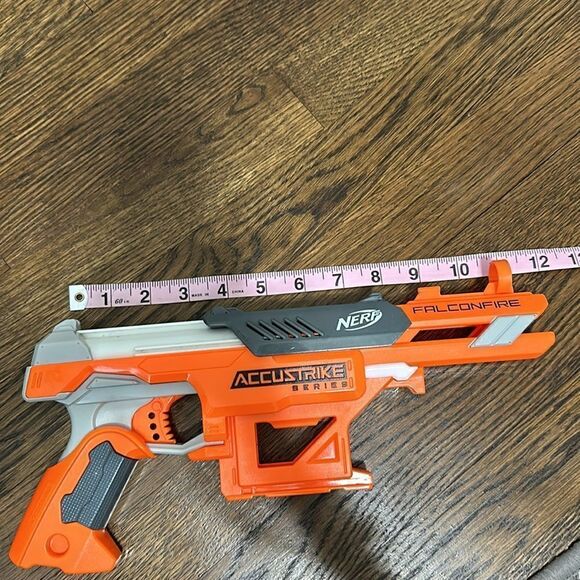 Nerf Falconfire Accustrike Series - Picture 3 of 4